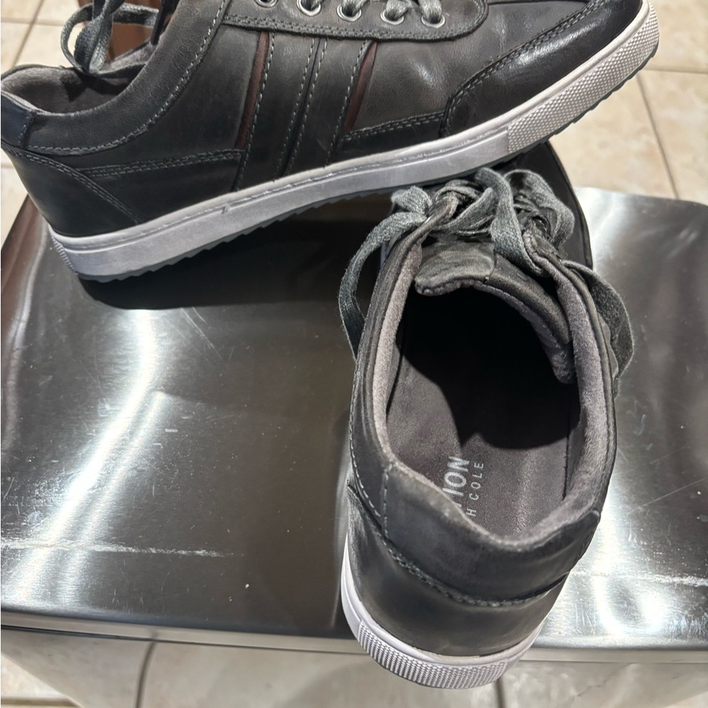 Kenneth Cole Black Sneakers Minimalist Design